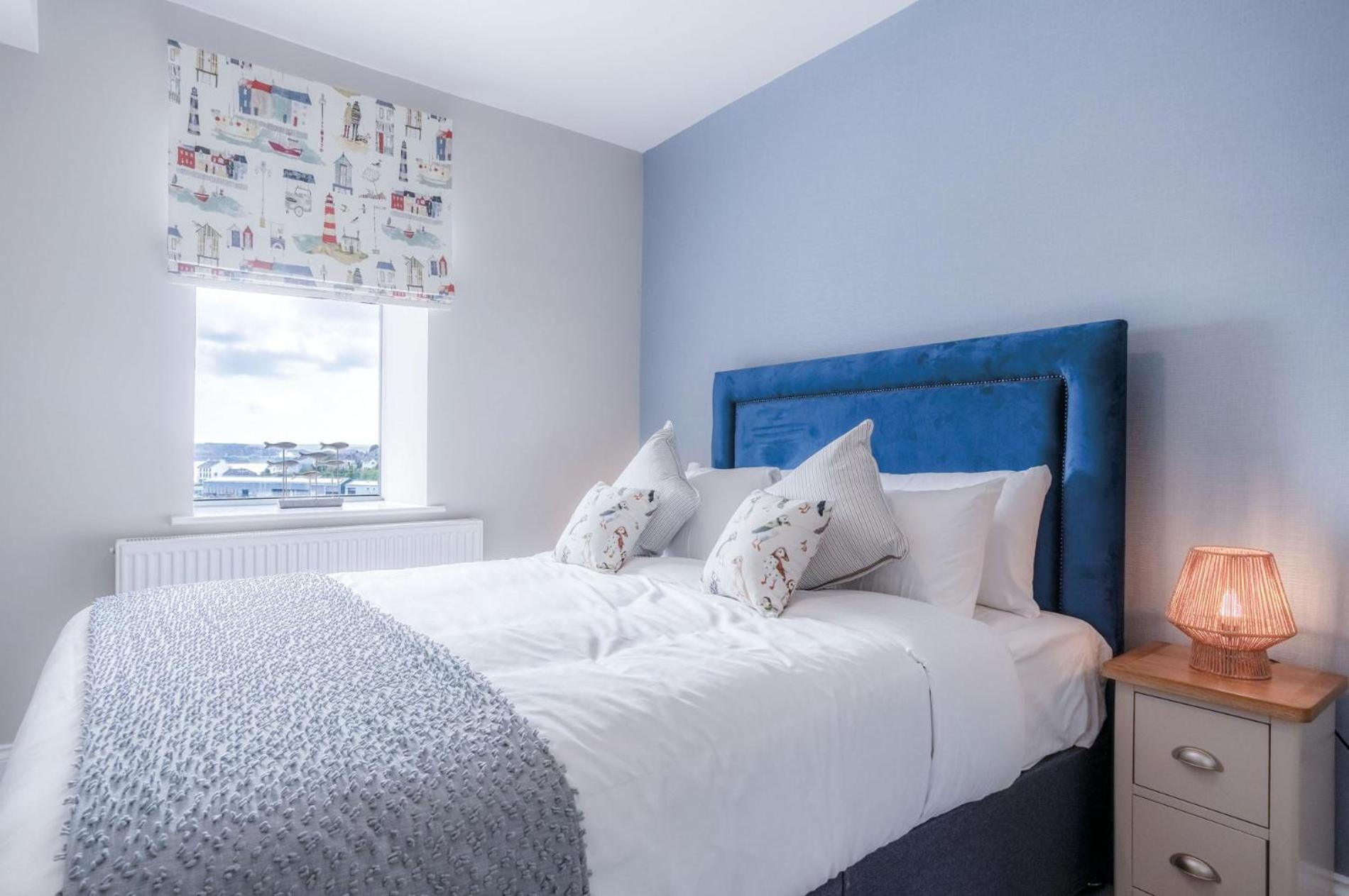 Harbour View - 2 Bedroom Apartment - 밀포드헤이븐 외부 사진